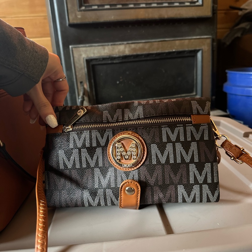 Crossbody